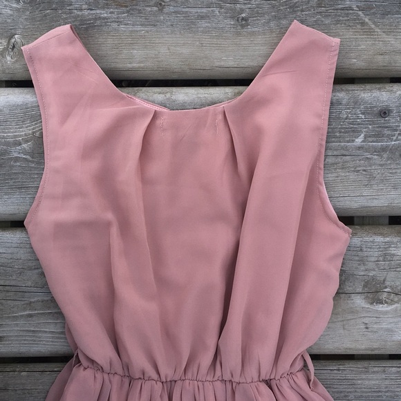 Pale Pink Pleated Dress - Picture 7 of 9